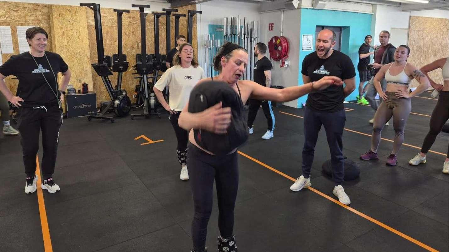 « Je me sens vivante ! » : de 15 à 64 ans, elles font vibrer Saint-Mitre pour le Girls Challenge de CrossFit