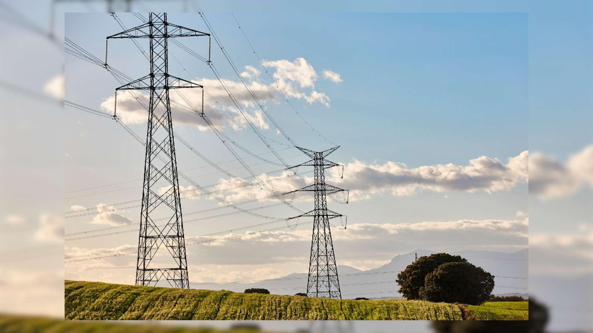 Fos-sur-Mer : feu vert de l'État pour la ligne THT de 400 kV entre la Feuillane et le Gard