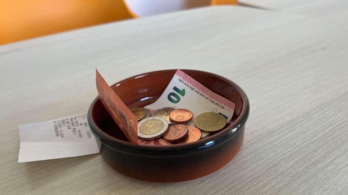Restaurant à Marseille : pourquoi les clients sont plus généreux durant les jours fériés ?